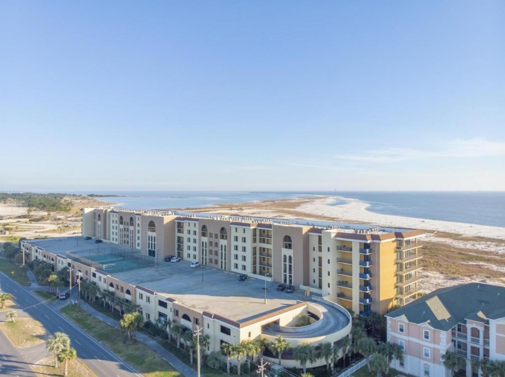 306 Holiday Isle Image 6
